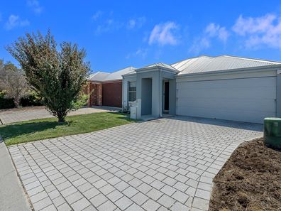52 Stillwell Circuit, Hilbert WA 6112