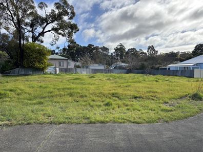 19 Moore Street, Collie WA 6225