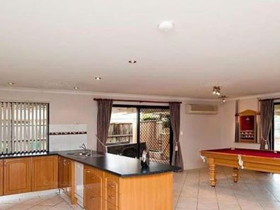 18 Star Bush Crescent, Ellenbrook WA 6069