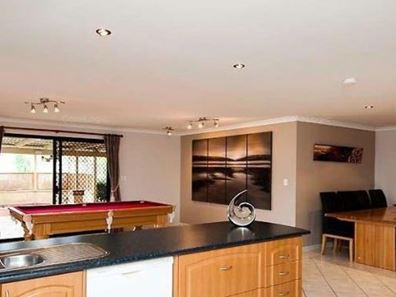 18 Star Bush Crescent, Ellenbrook WA 6069