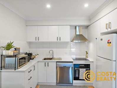 17/13 Wilson Street, Bassendean WA 6054