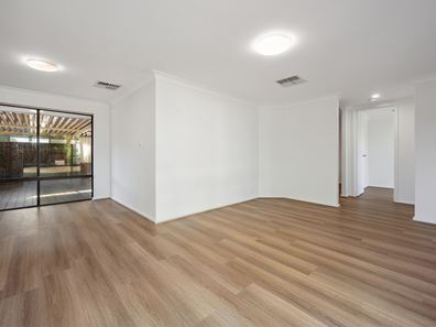 15 Canterbury Drive, Willetton WA 6155