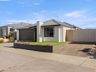 24 Peaceful Bay Promenade, Secret Harbour WA 6173