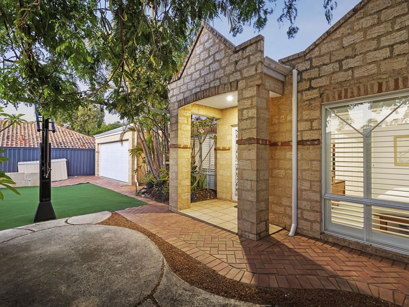 38B Adderley Street, Mount Claremont
