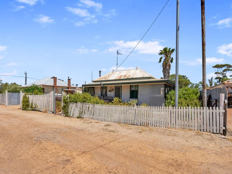 7 - 9 Mitchell St, Kellerberrin
