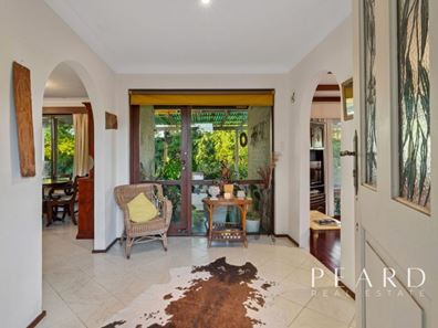13 Garland Way, Trigg WA 6029