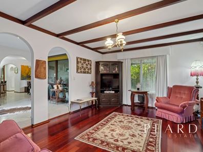 13 Garland Way, Trigg WA 6029