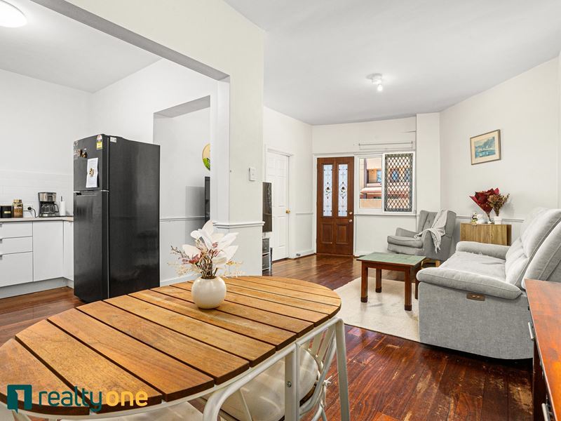 3/114 Terrace Road, Perth
