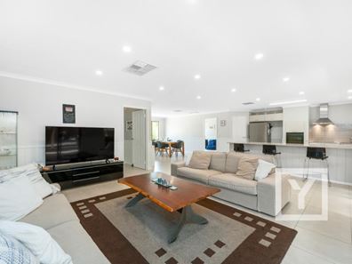26 Blackwood Parade, Dudley Park WA 6210