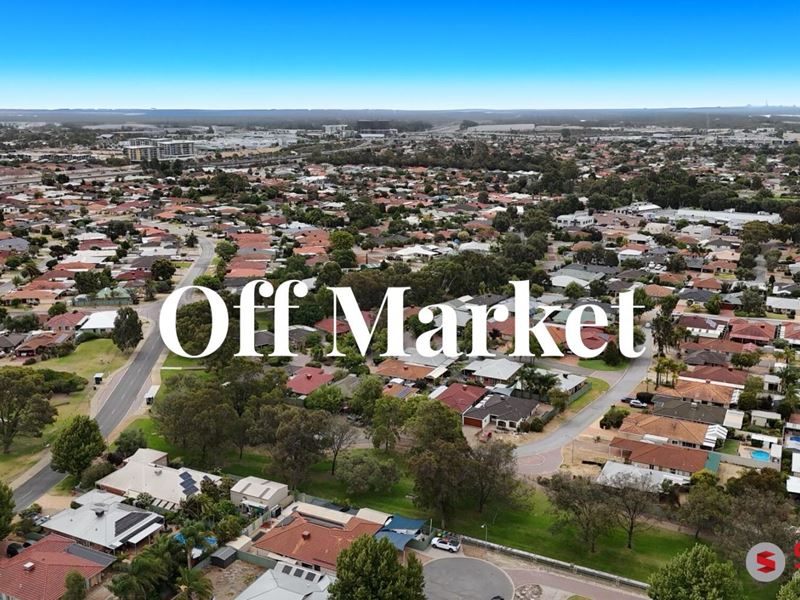 6 Barcroft Court, Atwell