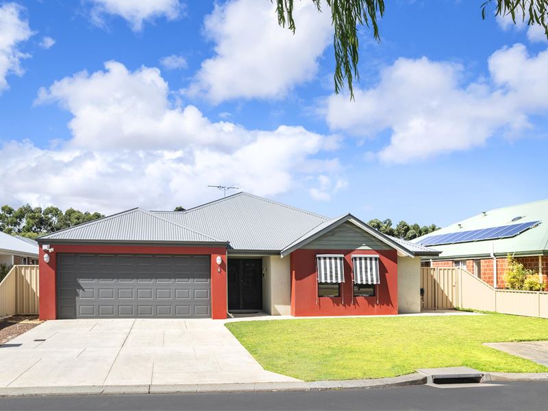 4 Stockyard Lane, Geographe