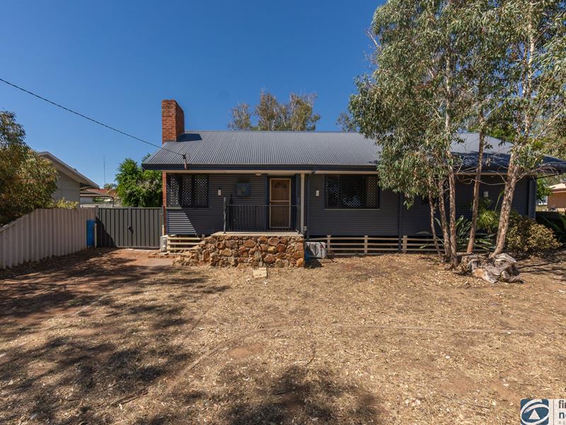 24 Yalbaroo Road, Northam