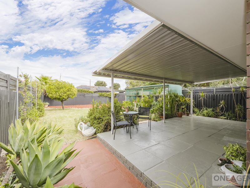 36B Treave Street, Cloverdale WA 6105