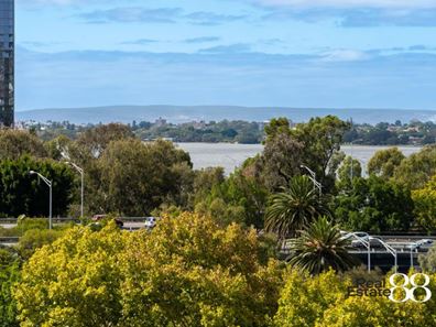 61/122 Mounts Bay Road, Perth WA 6000