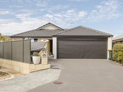 45 Mebbin Grove, Yanchep WA 6035