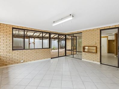3 Logan Court, Padbury WA 6025