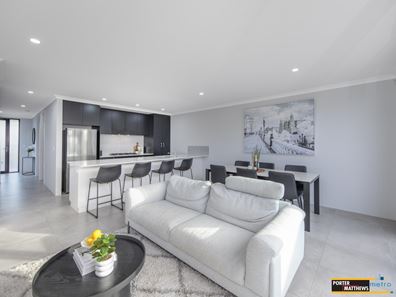 1 Montague Grange, Bushmead WA 6055