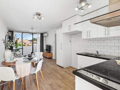 20/38 Scarborough Beach Road, North Perth WA 6006