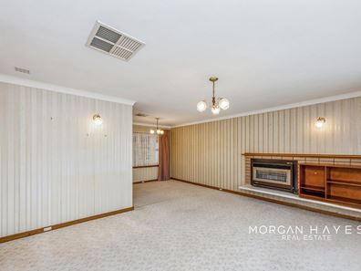 2 Errinbee Street, Riverton WA 6148
