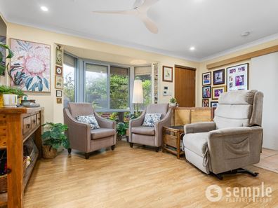 48 Allamanda Drive, South Lake WA 6164