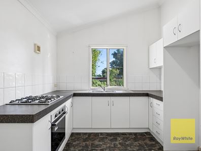 4A Werndley Street, Armadale WA 6112