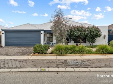 7 Redbank Drive, Ellenbrook WA 6069