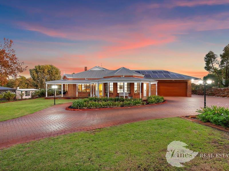 27 Tokay Lane, The Vines