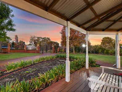 27 Tokay Lane, The Vines WA 6069