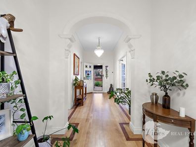 27 Tokay Lane, The Vines WA 6069