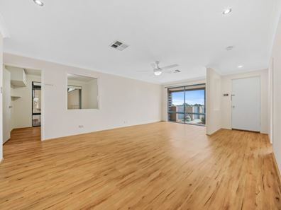 4 Cleland Close, Clarkson WA 6030