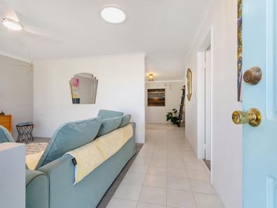 11 Tapalla Turn, Merriwa WA 6030