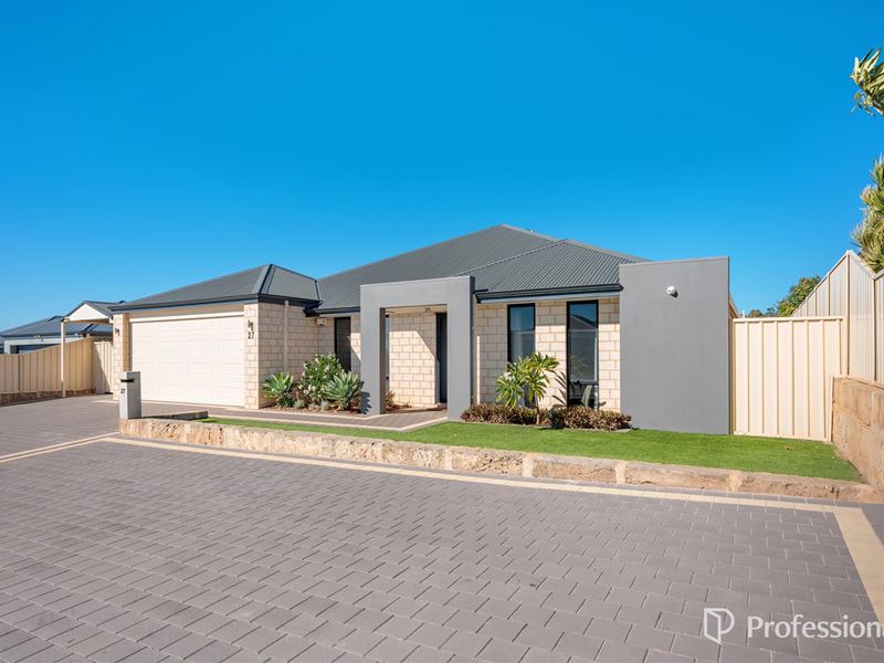 27 Waterwitch Outlook, Wandina WA 6530