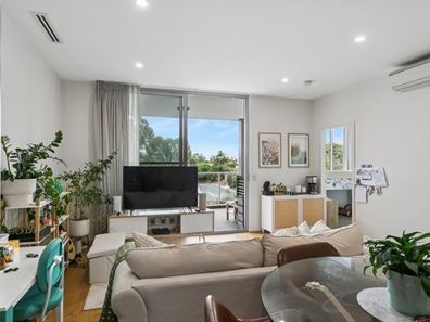 311/2 Rutland Avenue, Lathlain WA 6100