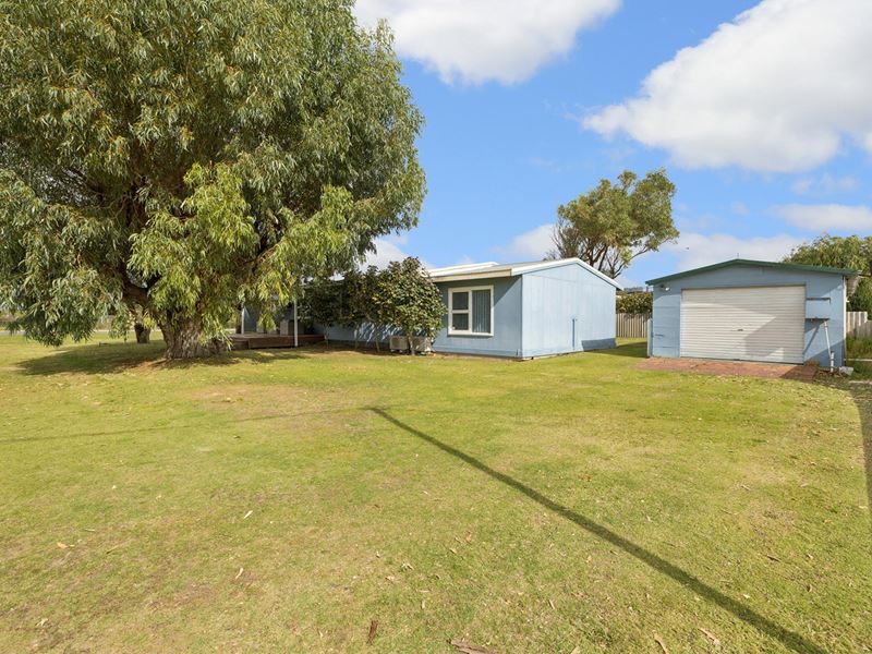 26 Casserley Way, Lancelin WA 6044