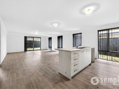 43 Dynasty Way, Forrestdale WA 6112