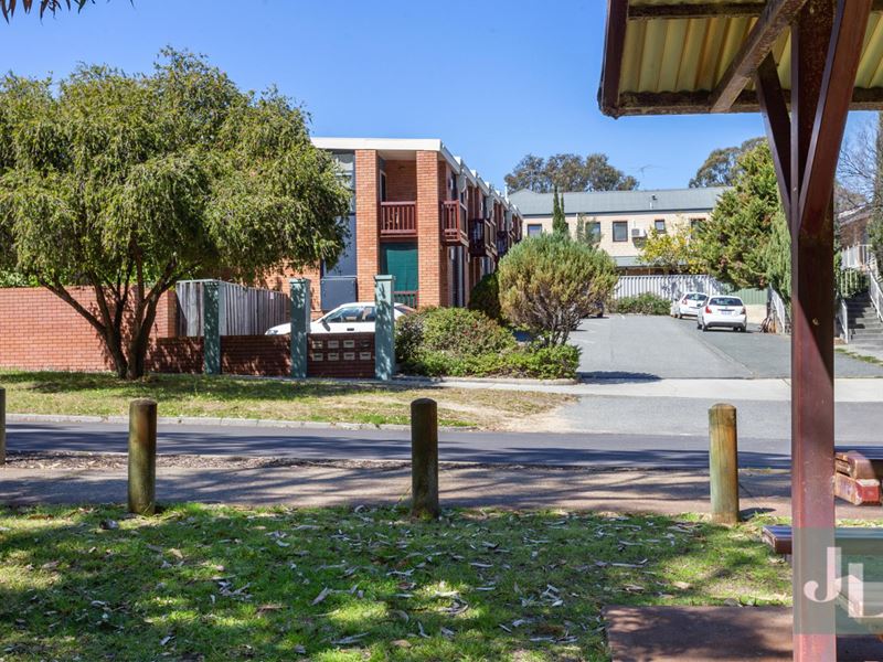 2/28 Cunningham Terrace, Daglish WA 6008
