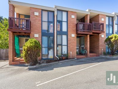 2/28 Cunningham Terrace, Daglish WA 6008