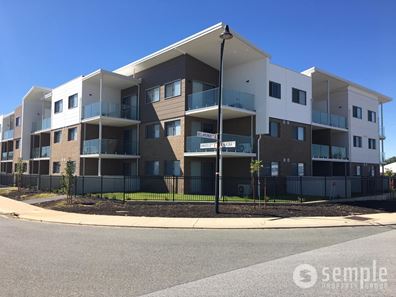 21/2 Delaronde Drive, Success WA 6164
