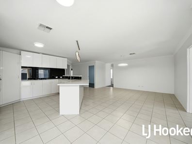 35 Dillwynia Bend, Banksia Grove WA 6031