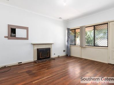 17 Steward Way, Orelia WA 6167