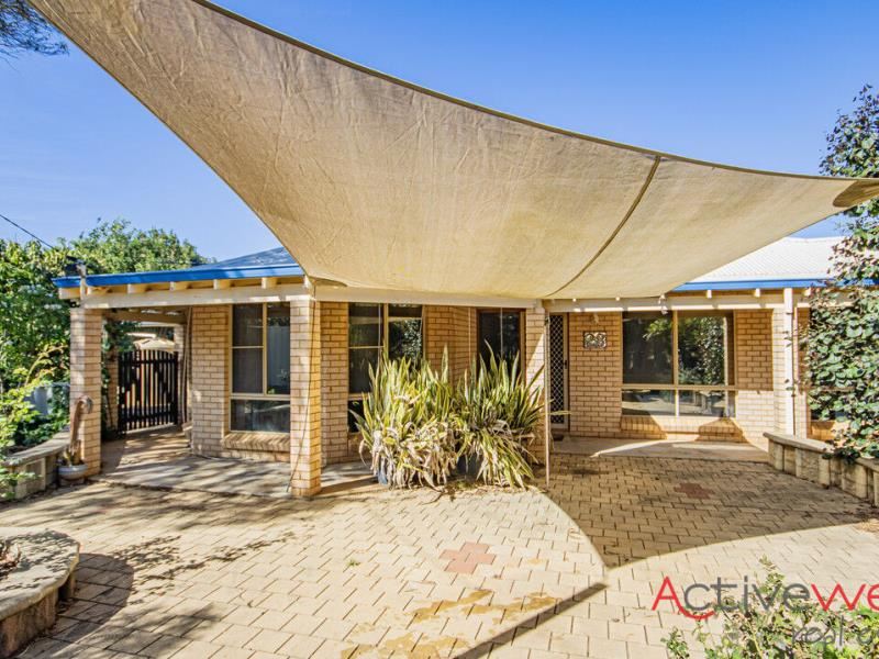 28 Waratah Court, Strathalbyn WA 6530