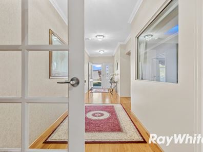 3 Newton Pass, Meadow Springs WA 6210