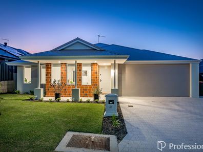 21 Brilliance Avenue, Eglinton WA 6034