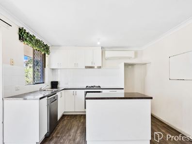 30 Moira Avenue, Forrestfield WA 6058