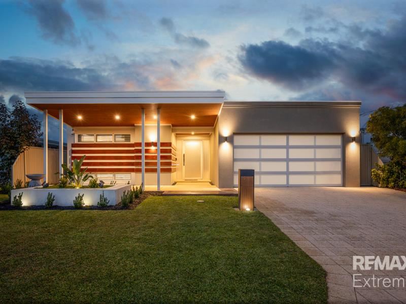 16 Gangway Turn, Alkimos WA 6038