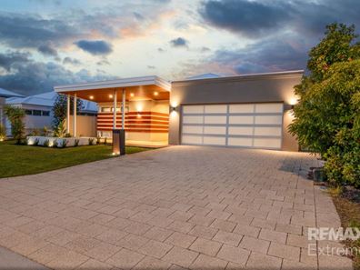 16 Gangway Turn, Alkimos WA 6038