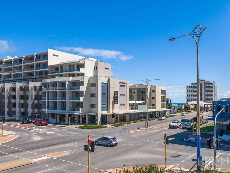 2/260 West Coast Highway, Scarborough WA 6019
