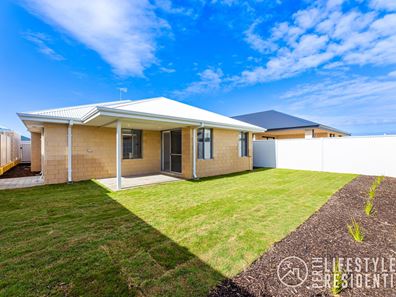 38 Geordie Loop, Eglinton WA 6034