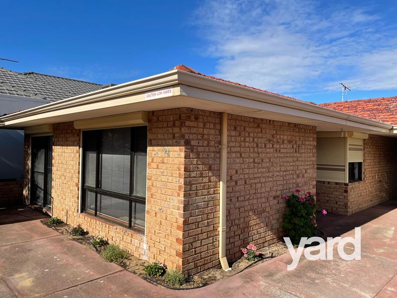 2A Yeovil Crescent, Bicton