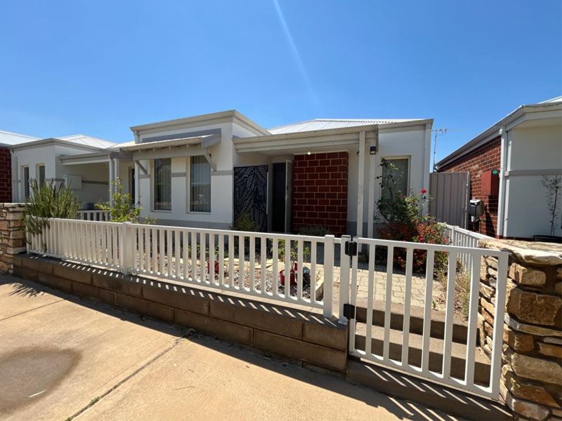 4 Mickle Alley, Ellenbrook